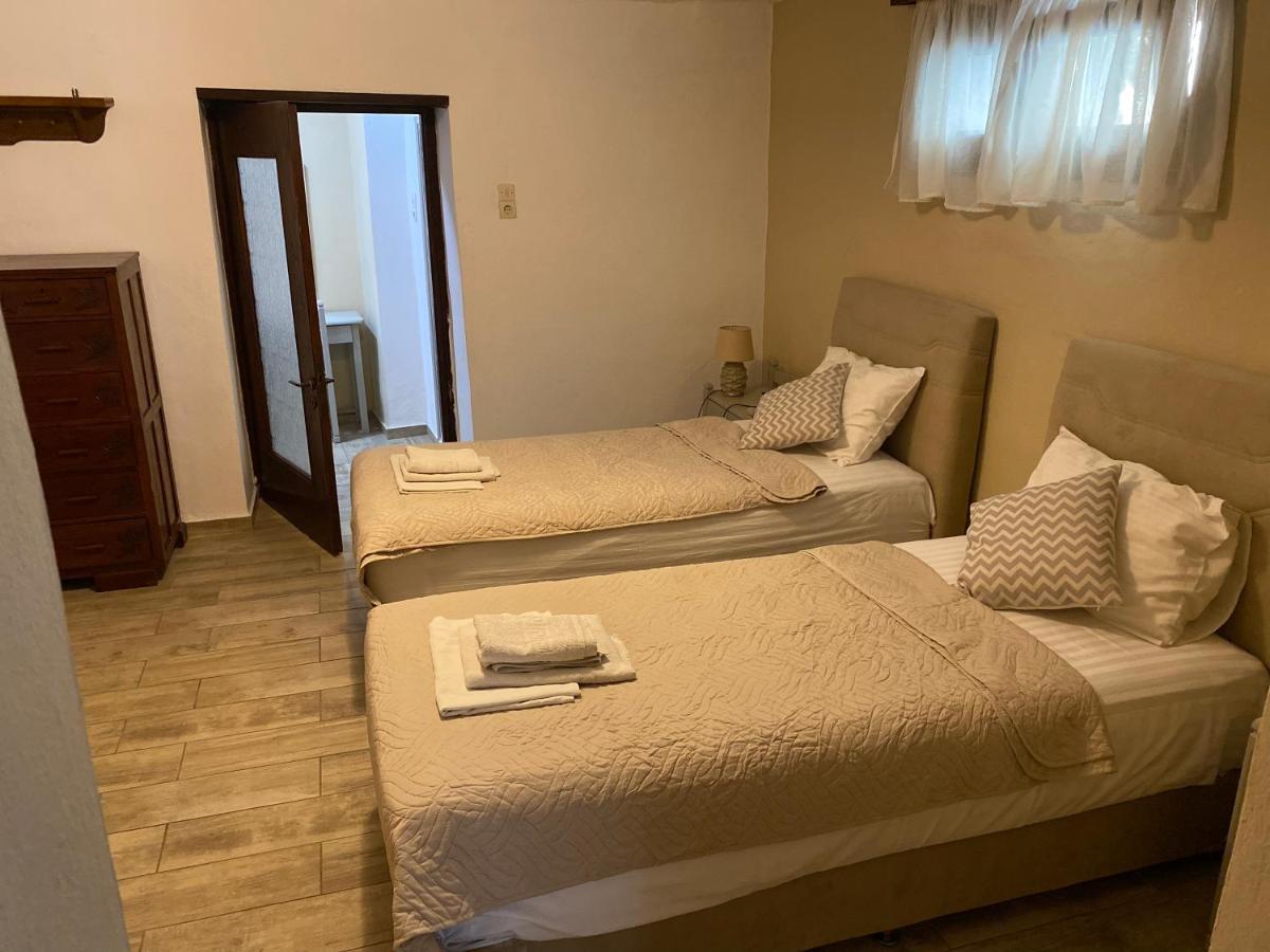Kasteli Studios & Apartments Pánormos 외부 사진